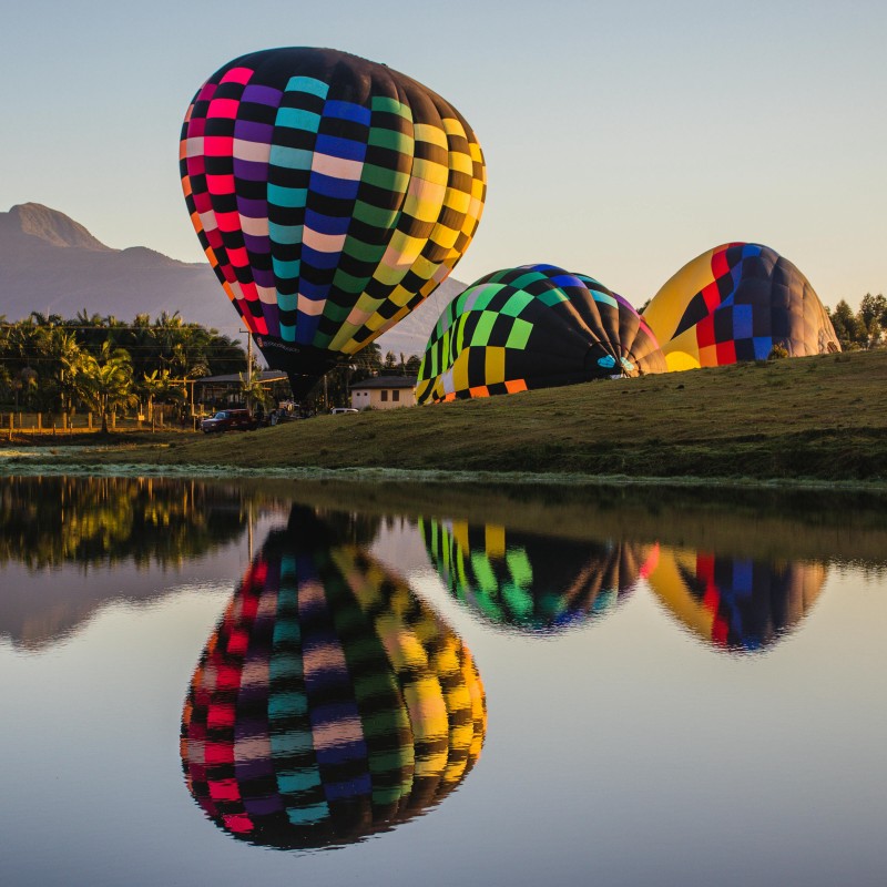 Hot air balloon trips france